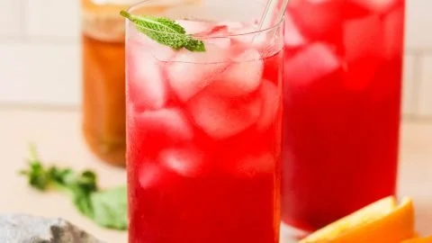 Refreshing Honey Hibiscus Lemonade