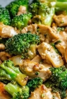 Low-carb air fryer chicken and broccoli stir-fry served in a bowl